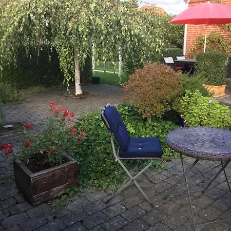 Birkevej 9, Ry Appartement *